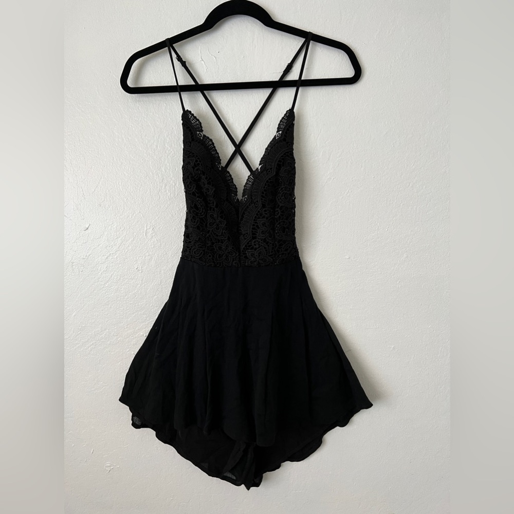 LULUS star spangled lace romper size med